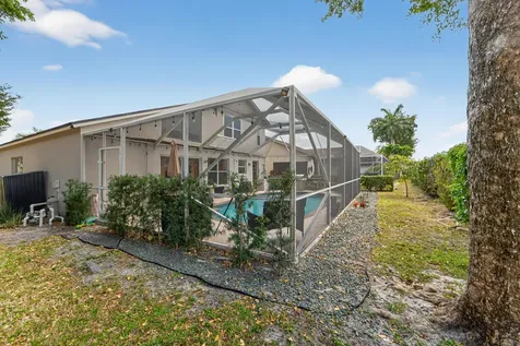 200 Trails End Greenacres FL 33413