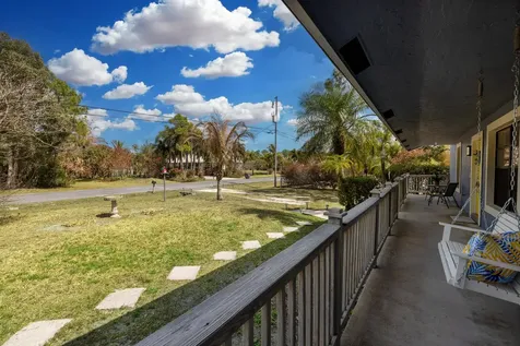 15400 N 76th Road Loxahatchee FL 33470