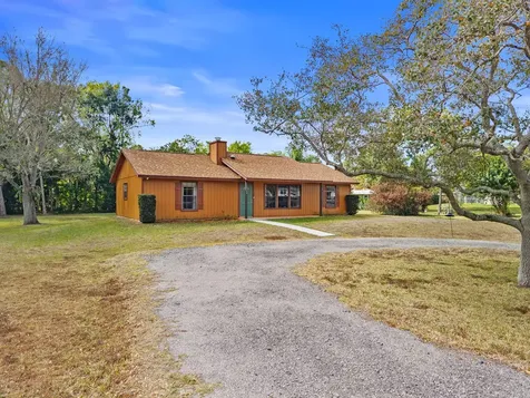 13530 53rd Court The Acreage FL 33411