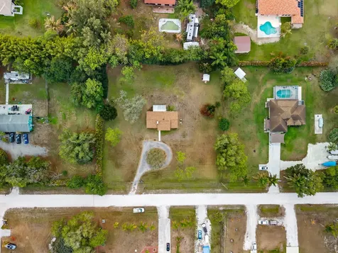 13530 53rd Court The Acreage FL 33411
