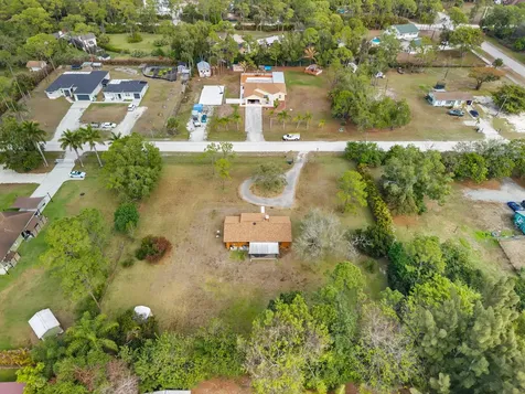 13530 53rd Court The Acreage FL 33411