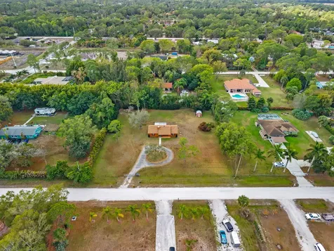 13530 53rd Court The Acreage FL 33411
