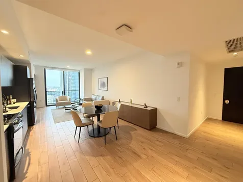 398 Ne 5th Street Miami FL 33132