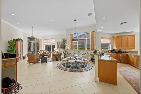 2451 Players Court Wellington FL 33414