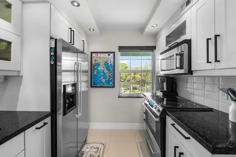 806 Cypress Grove Lane Pompano Beach FL 33069