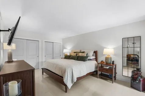 806 Cypress Grove Lane Pompano Beach FL 33069