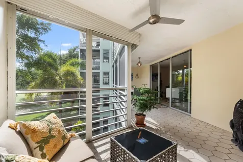 806 Cypress Grove Lane Pompano Beach FL 33069