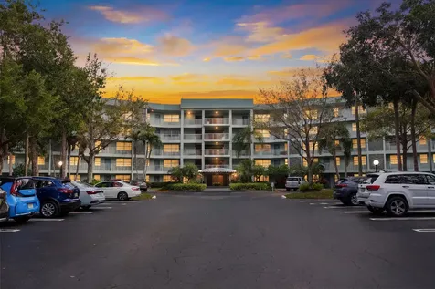 806 Cypress Grove Lane Pompano Beach FL 33069