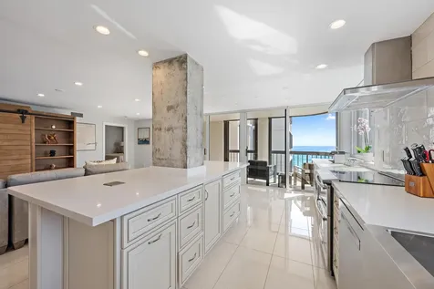 5380 N Ocean Drive Singer Island FL 33404