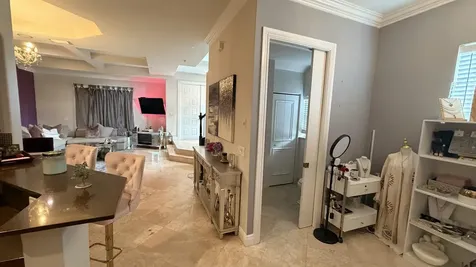 210 NE 69th Circle Boca Raton FL 33487
