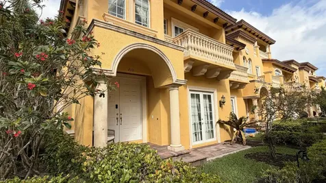 210 NE 69th Circle Boca Raton FL 33487