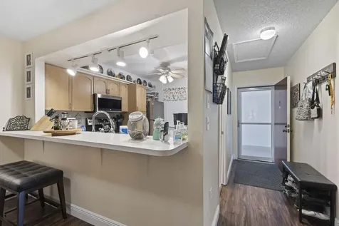 2302 Sunrise Boulevard Fort Pierce FL 34982