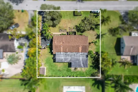 18422 Sw 87th Place Cutler Bay FL 33157
