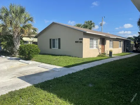 940 W 36th Street Riviera Beach FL 33404