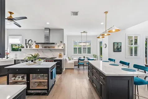 6 Nw 11th Street Delray Beach FL 33444
