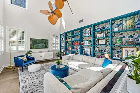 6 Nw 11th Street Delray Beach FL 33444