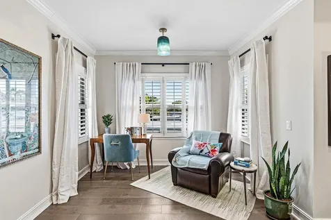 6 Nw 11th Street Delray Beach FL 33444