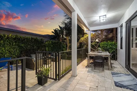 6 Nw 11th Street Delray Beach FL 33444
