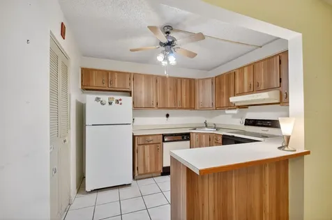 328 Pine Ridge Circle Greenacres FL 33463