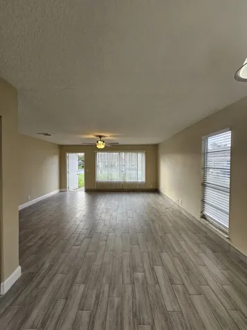 4827 Orleans Court West Palm Beach FL 33415