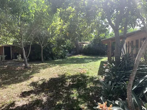 5400 Cleveland Road Delray Beach FL 33484