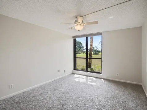 5390 Woodland Lakes Drive Palm Beach Gardens FL 33418