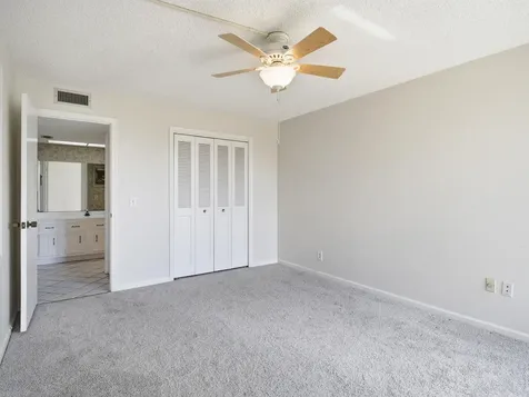 5390 Woodland Lakes Drive Palm Beach Gardens FL 33418