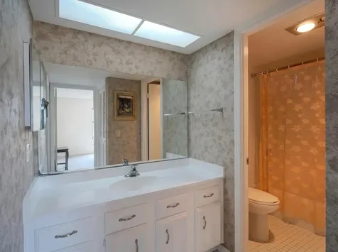 5390 Woodland Lakes Drive Palm Beach Gardens FL 33418