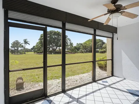 5390 Woodland Lakes Drive Palm Beach Gardens FL 33418