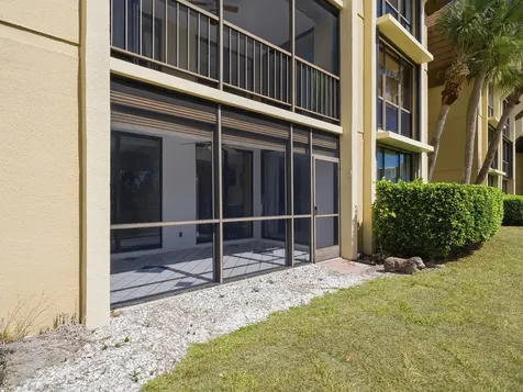 5390 Woodland Lakes Drive Palm Beach Gardens FL 33418
