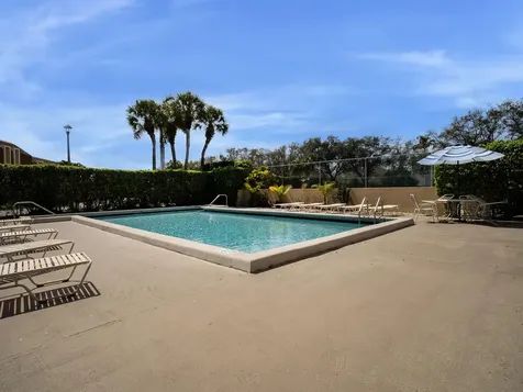 5390 Woodland Lakes Drive Palm Beach Gardens FL 33418