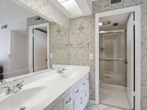 5390 Woodland Lakes Drive Palm Beach Gardens FL 33418