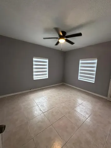 5640 Tyler Street Hollywood FL 33021