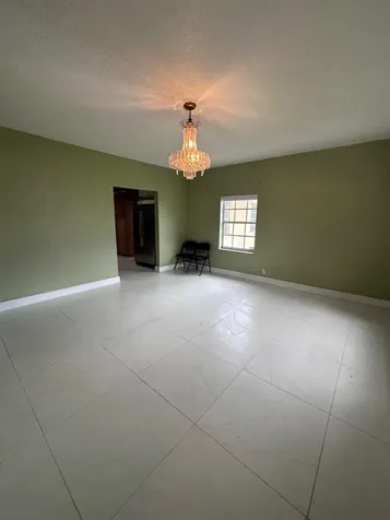 5640 Tyler Street Hollywood FL 33021