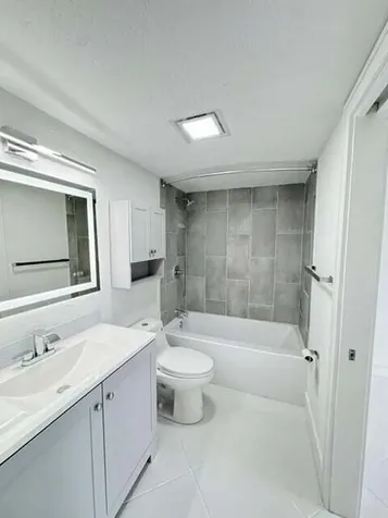 100 Royal Palm Way Boca Raton FL 33432
