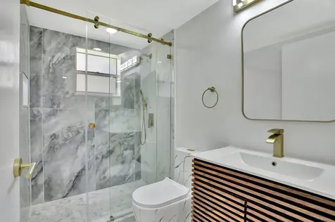 450 Normandy J Delray Beach FL 33484