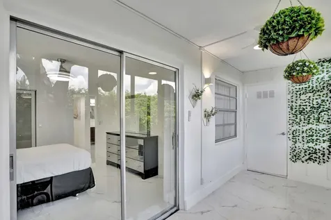 450 Normandy J Delray Beach FL 33484