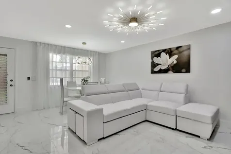 450 Normandy J Delray Beach FL 33484