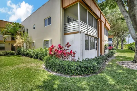 450 Normandy J Delray Beach FL 33484