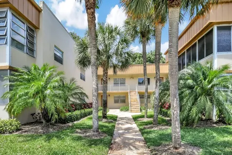 450 Normandy J Delray Beach FL 33484