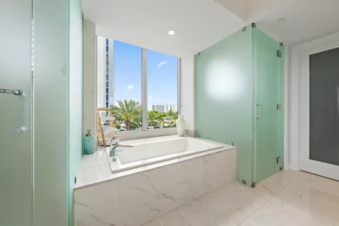 1 Water Club Way North Palm Beach FL 33408