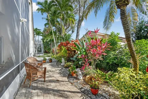 5398 Landon Circle Boynton Beach FL 33437