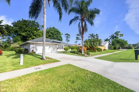 691 Foresteria Avenue Wellington FL 33414