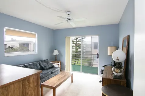39 Burgundy A Delray Beach FL 33484