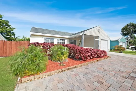 7903 Burlwood Lane Lake Worth FL 33467