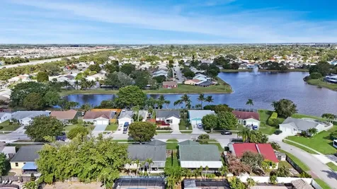7903 Burlwood Lane Lake Worth FL 33467