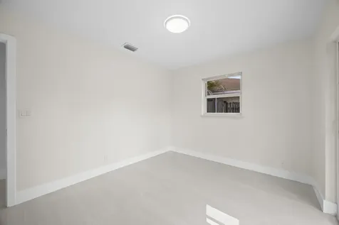 5664 Boynton Crescent Boynton Beach FL 33437