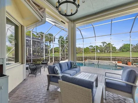 7924 Links Way Port Saint Lucie FL 34986