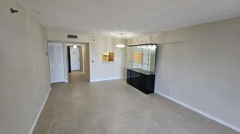 4640 Lucerne Lakes Boulevard Lake Worth FL 33467