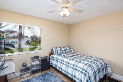 2142 Se Watercrest Street Port Saint Lucie FL 34984